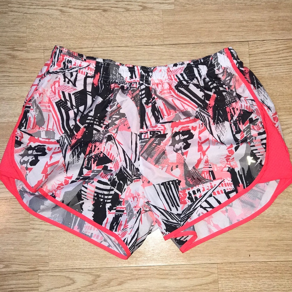 Running shorts